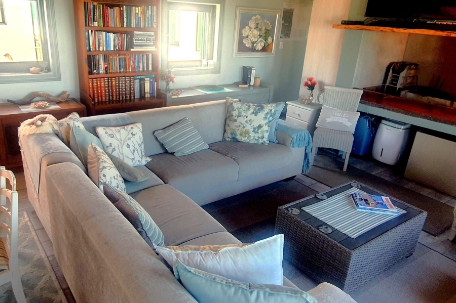 4 Bedroom Property for Sale in Fynbosstrand Western Cape